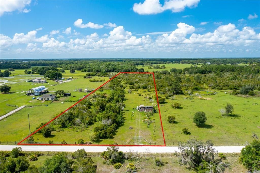 7 acres in Manatee County, Florida