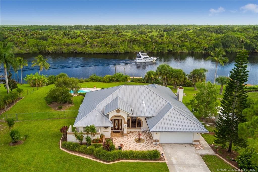 2.02 acres in Martin County, Florida