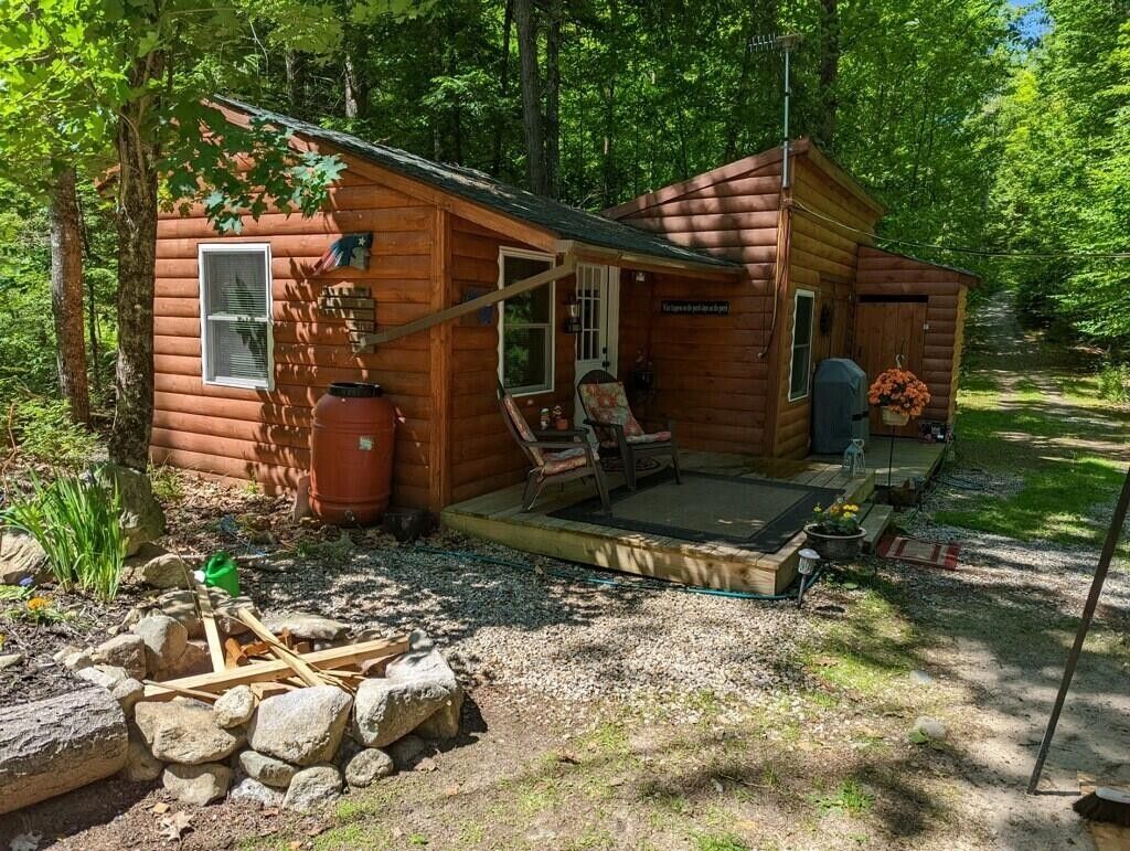 10 acres in Cumberland County, Maine