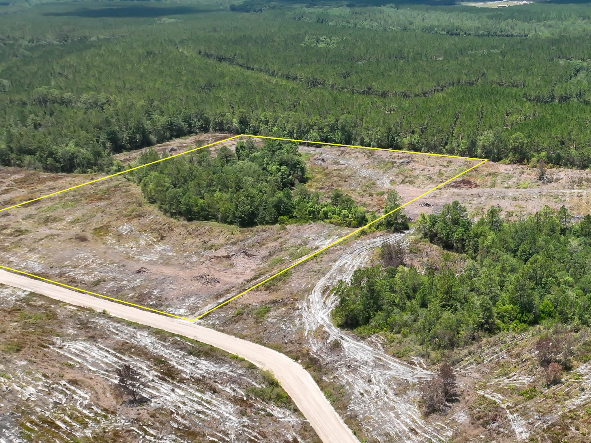 Airport Road, Nahunta, GA 31553