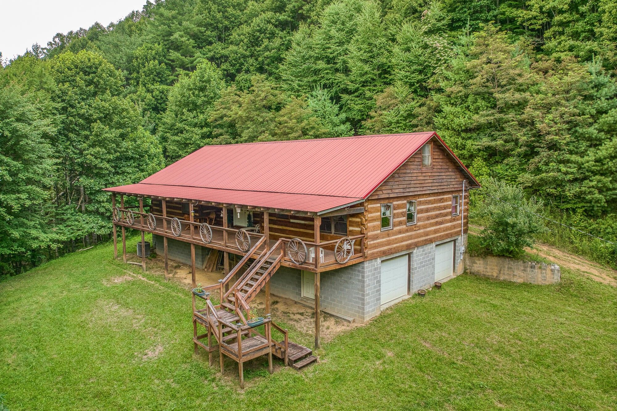 8.8 acres in Johnson County, Tennessee