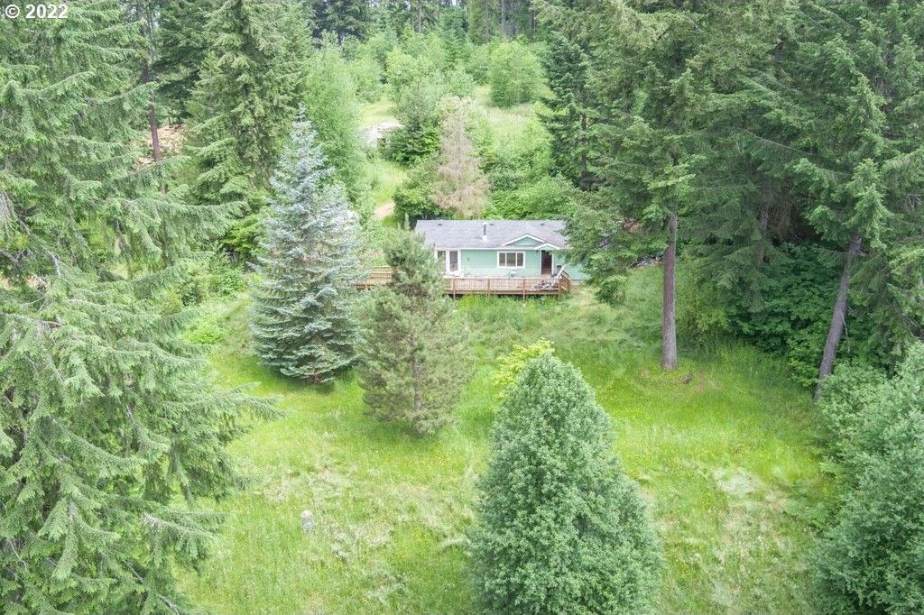 3 acres in Clackamas County, Oregon