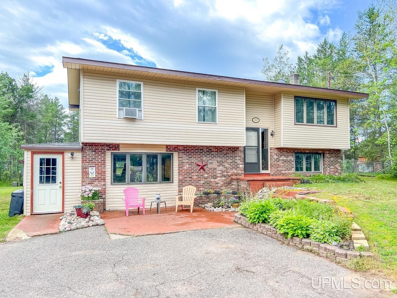 1.15 acres in Marquette County, Michigan