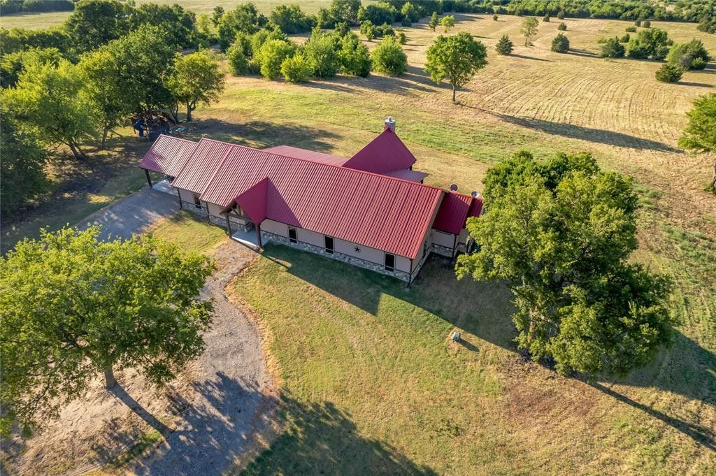 43.86 acres in Delta County, Texas