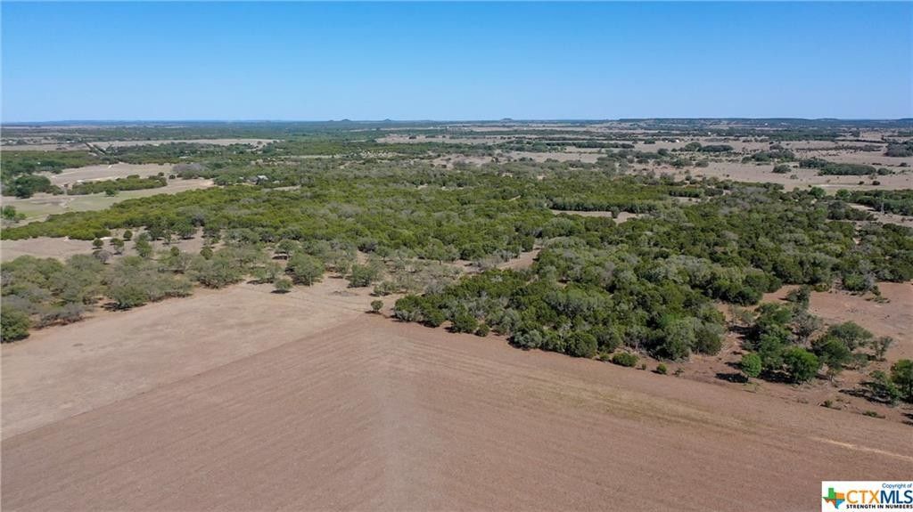 23.42 acres in Lampasas County, Texas