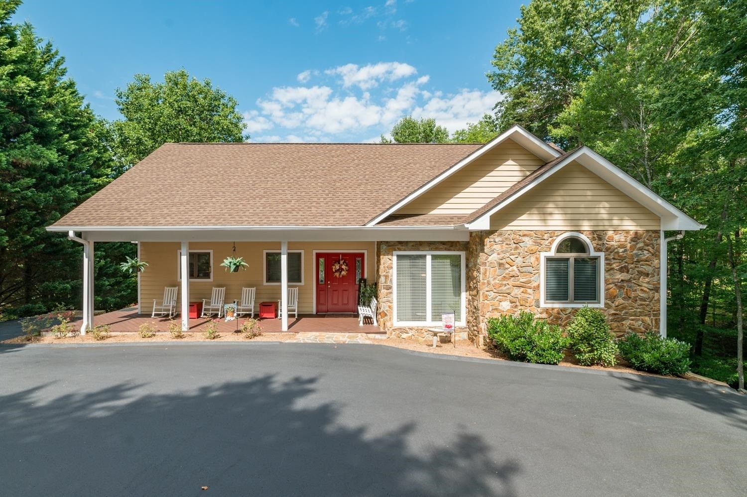 1.15 acres in Bedford County, Virginia