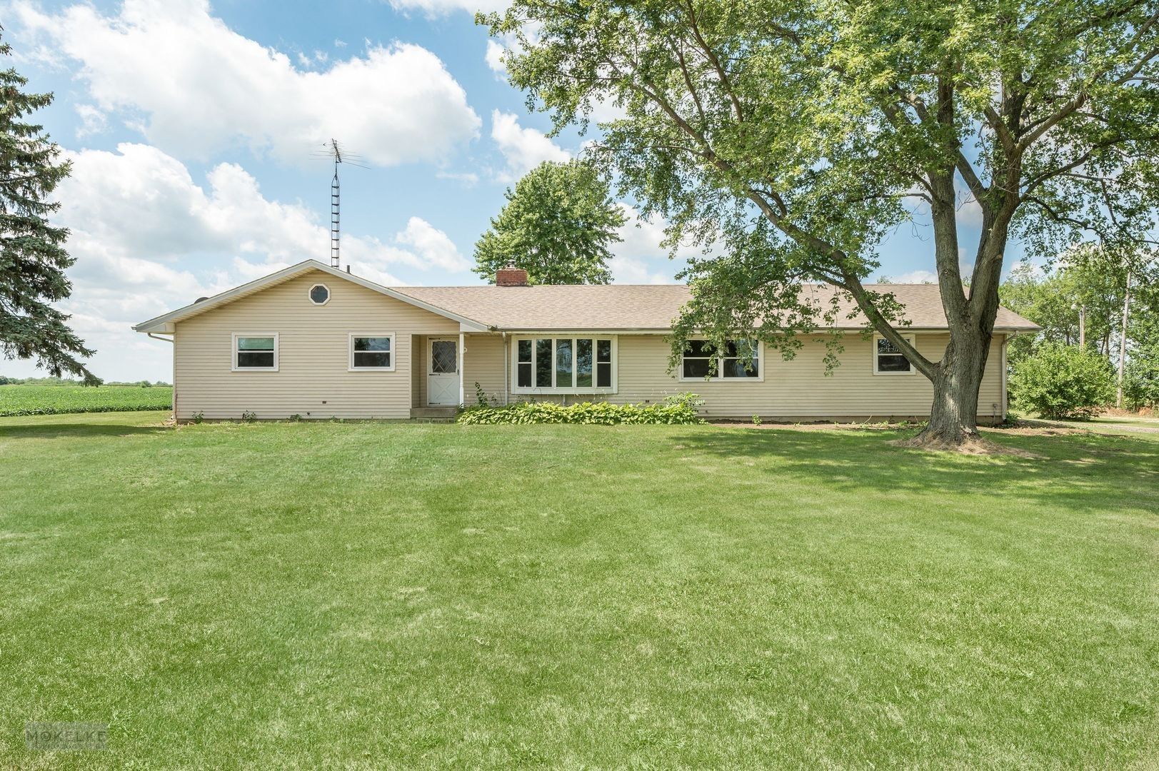 2 acres in LaSalle County, Illinois