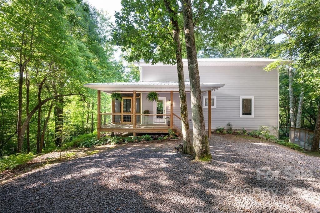 6.75 acres in County, North Carolina