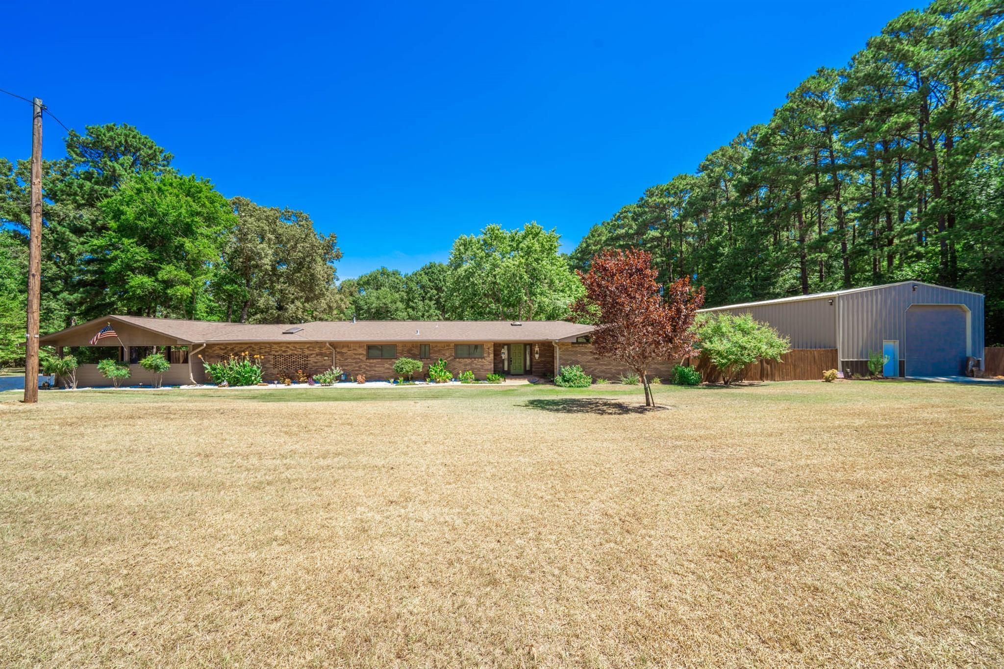 512 Hillcrest Drive, Hughes Springs, TX 75656 MLS 20125834