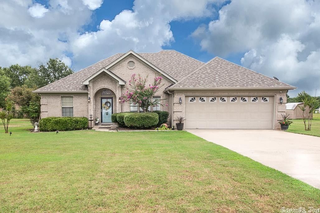 0.8 acres in Lonoke County, Arkansas