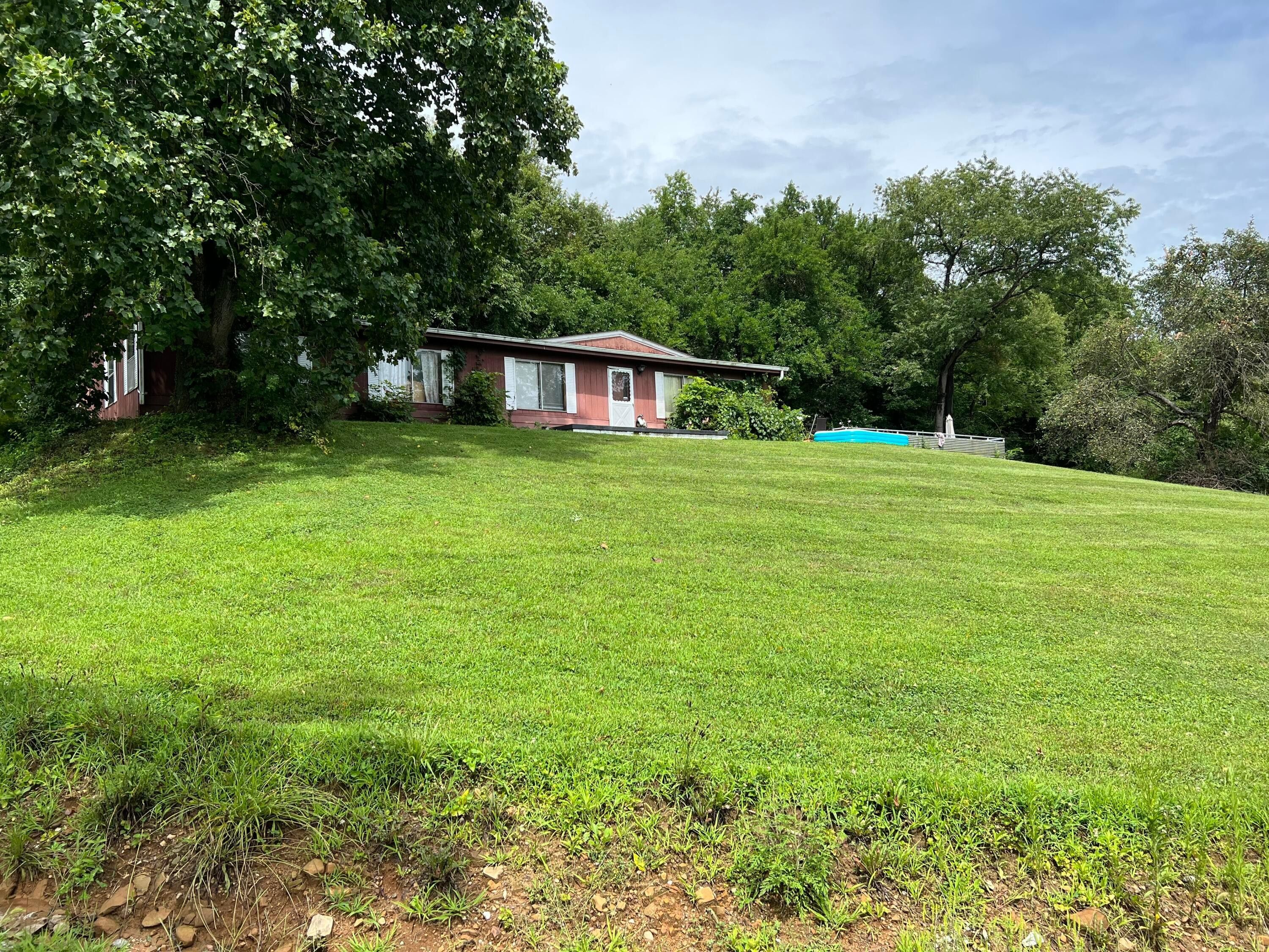 4.7 acres in Licking County, Ohio