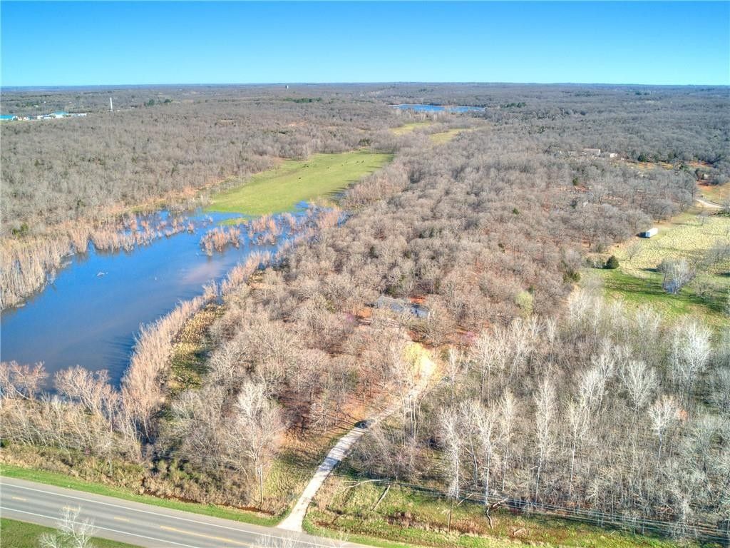 10 acres in Cleveland County, Oklahoma