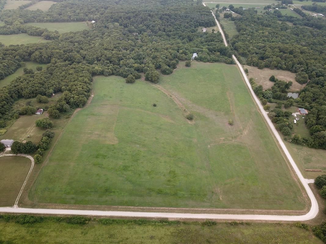 17.4 acres in Linn County, Kansas