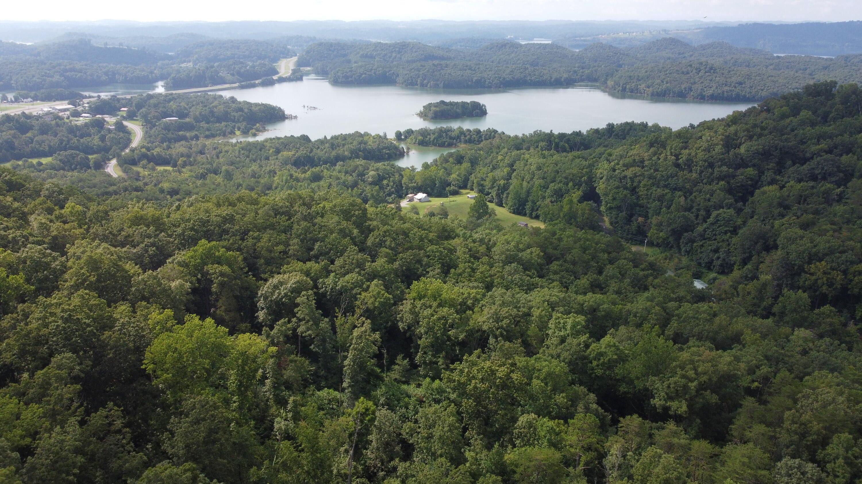 27.05 acres in Grainger County, Tennessee