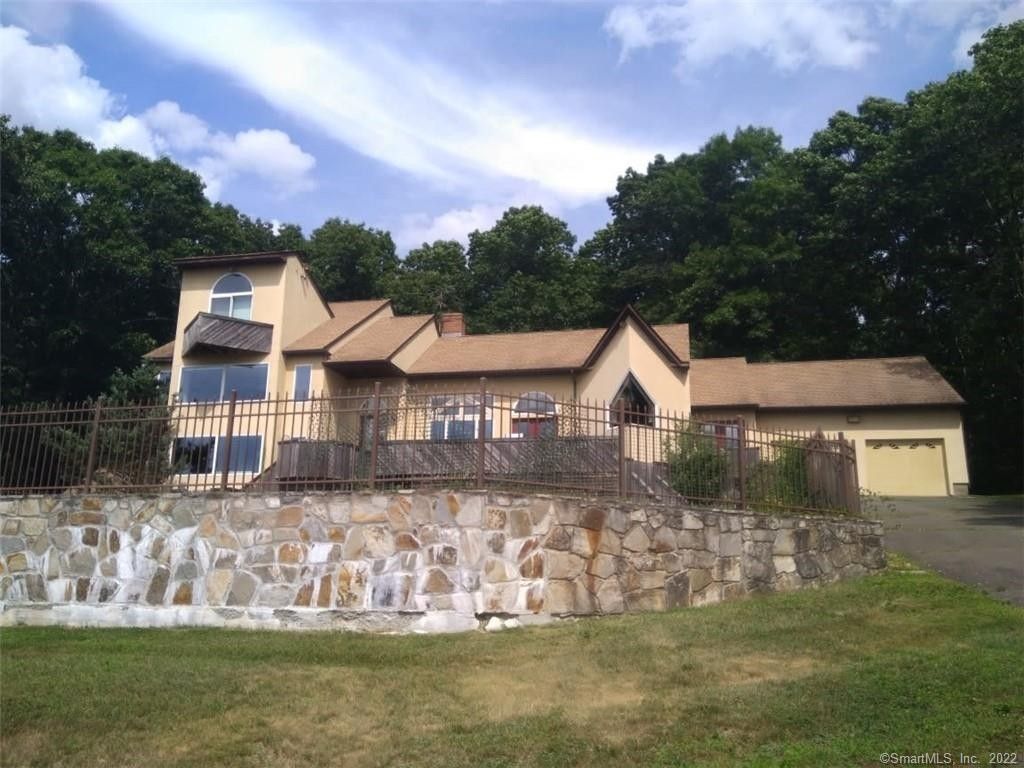 2.4 acres in Tolland County, Connecticut