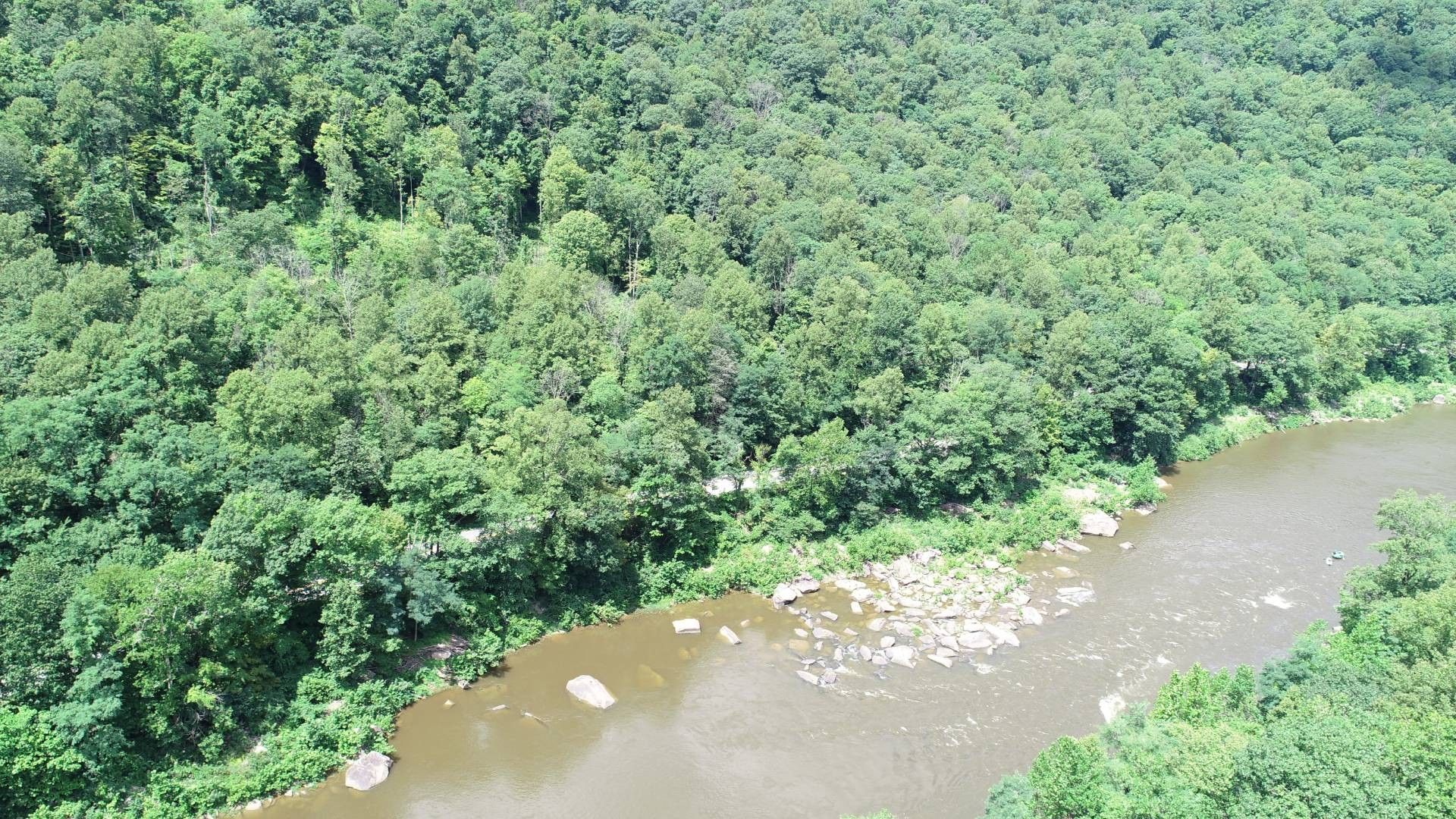 1.43 acres in Preston County, West Virginia