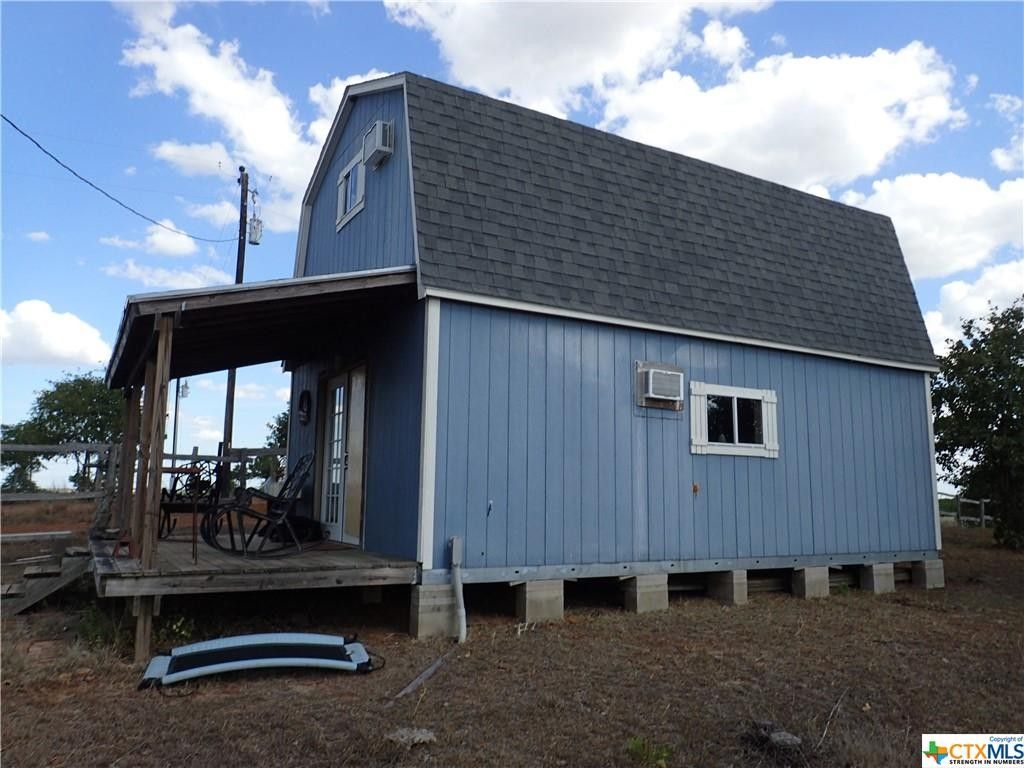 25 acres in Caldwell County, Texas