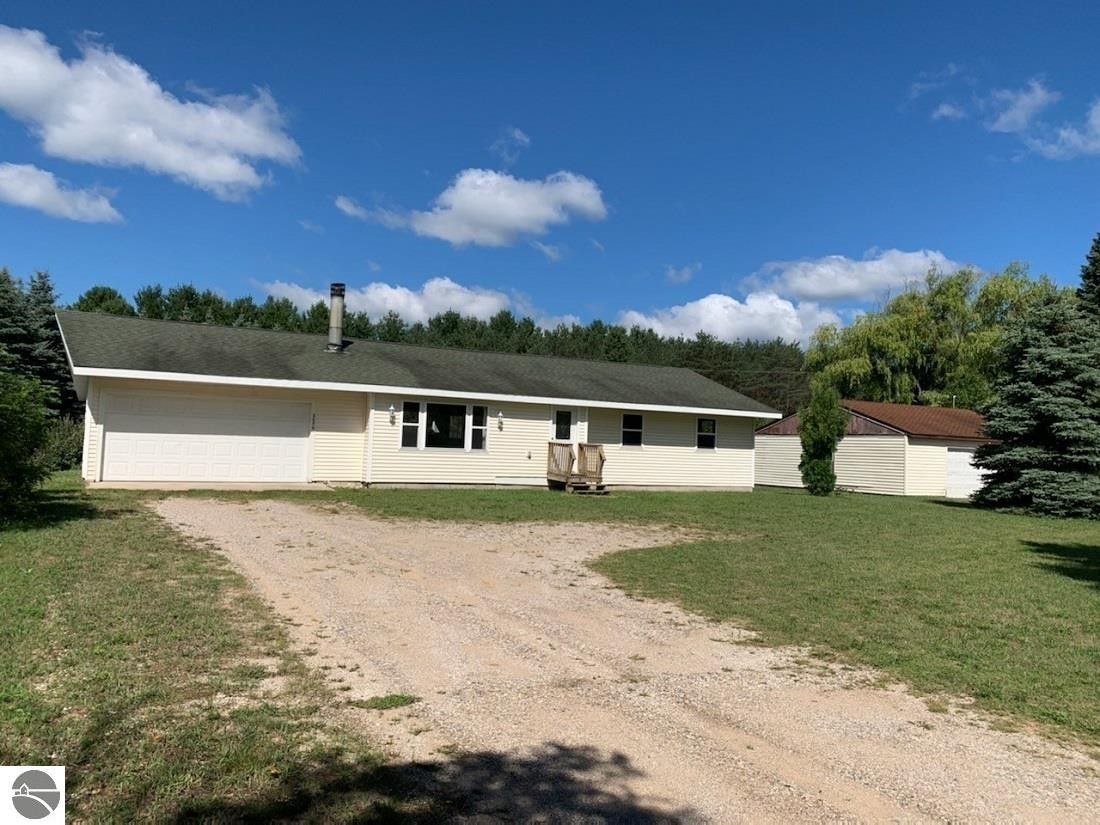 2 acres in Benzie County, Michigan