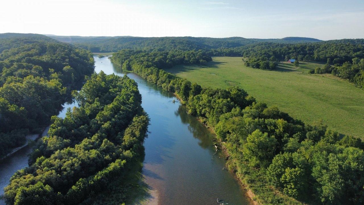 200 acres in Carter County, Missouri