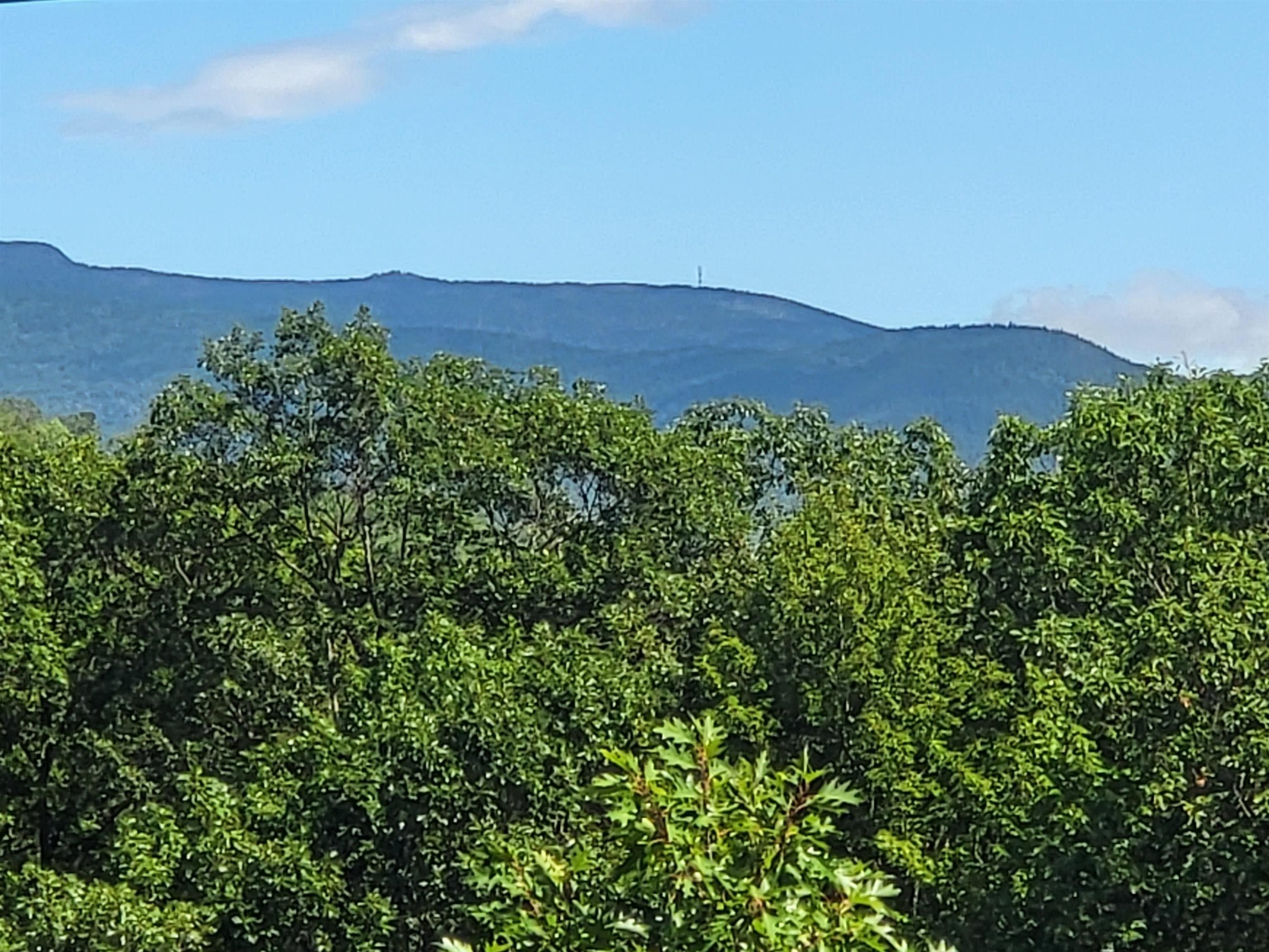 4 acres in Grafton County, New Hampshire