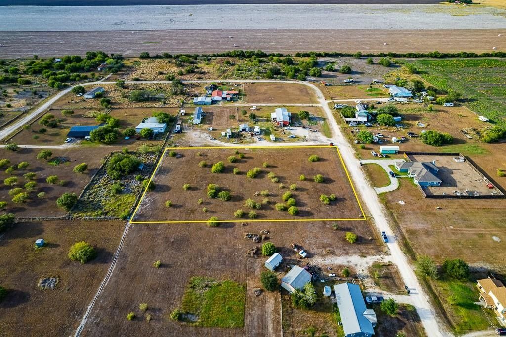 2 acres in San Patricio County, Texas