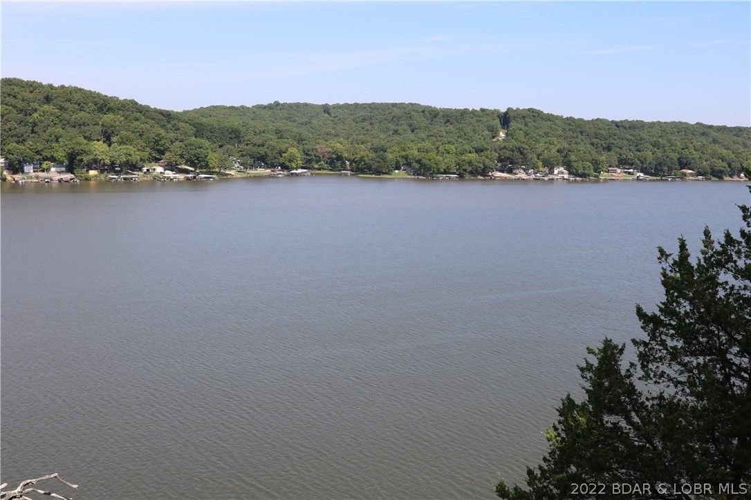 278.5 acres in Camden County, Missouri