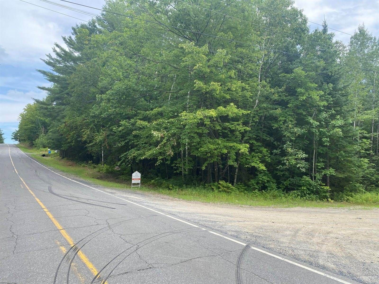 1.1 acres in Waldo County, Maine
