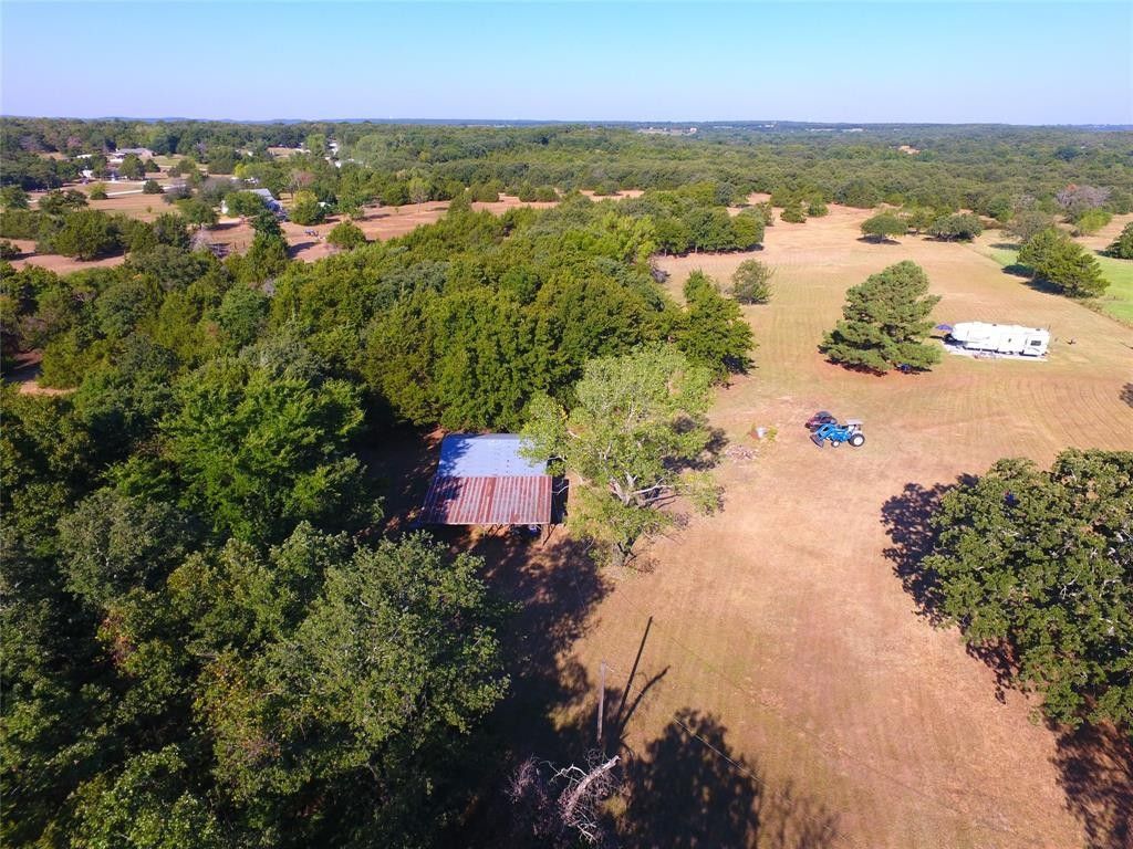 10.01 acres in Cooke County, Texas