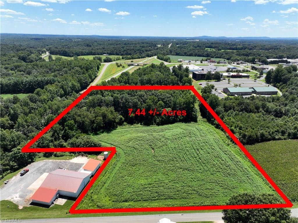 7.44 acres in Surry County, North Carolina