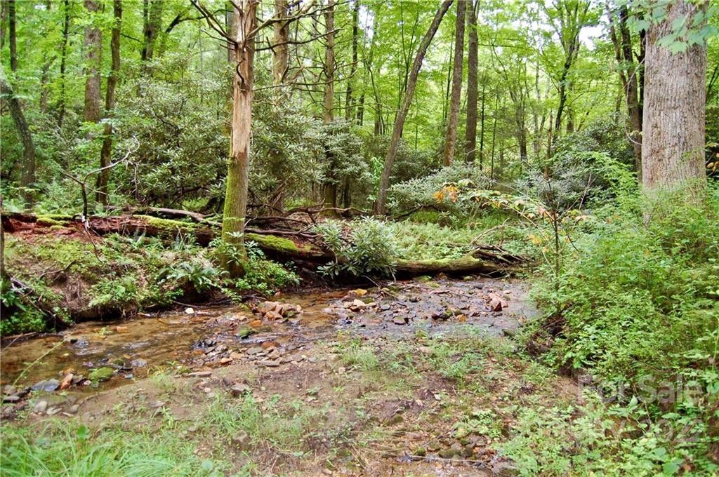 5 acres in Yancey County, North Carolina