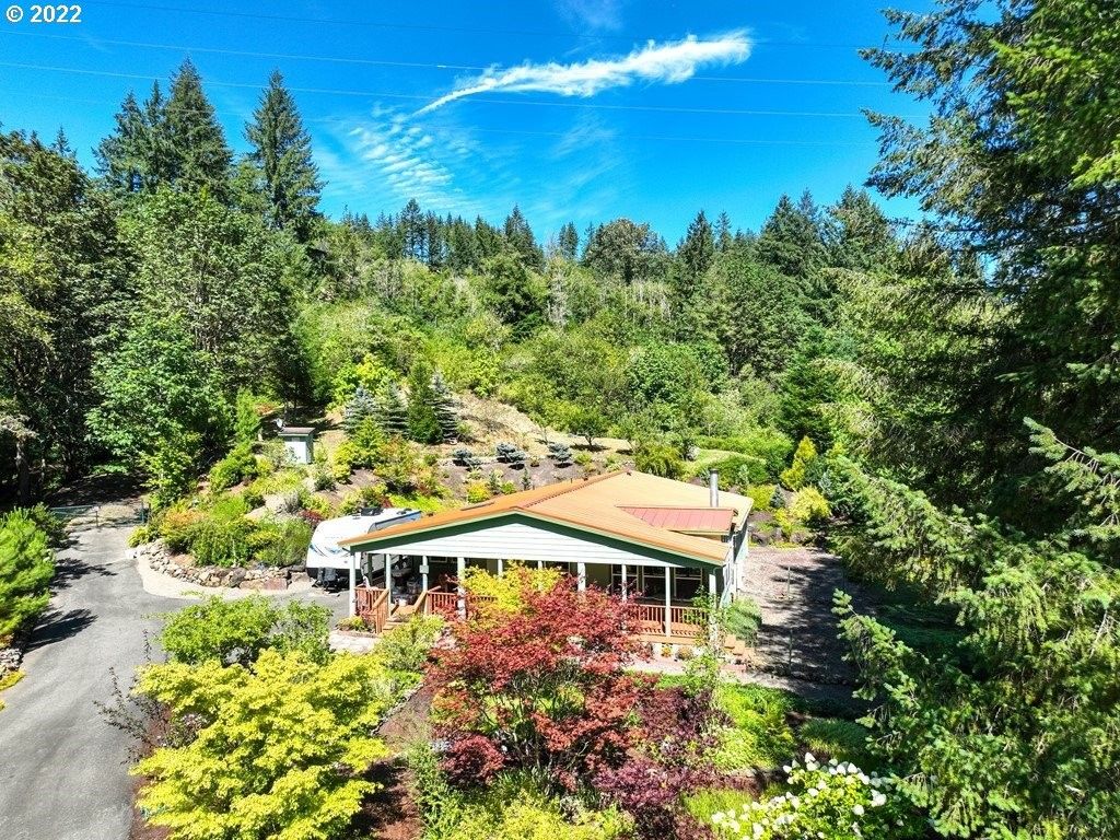 5.9 acres in Cowlitz County, Washington