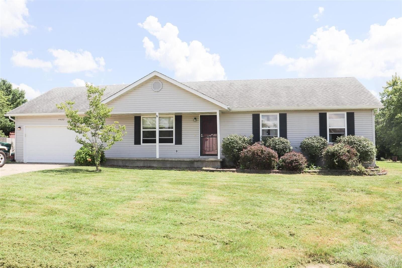 0.7 acres in Saint Clair County, Illinois