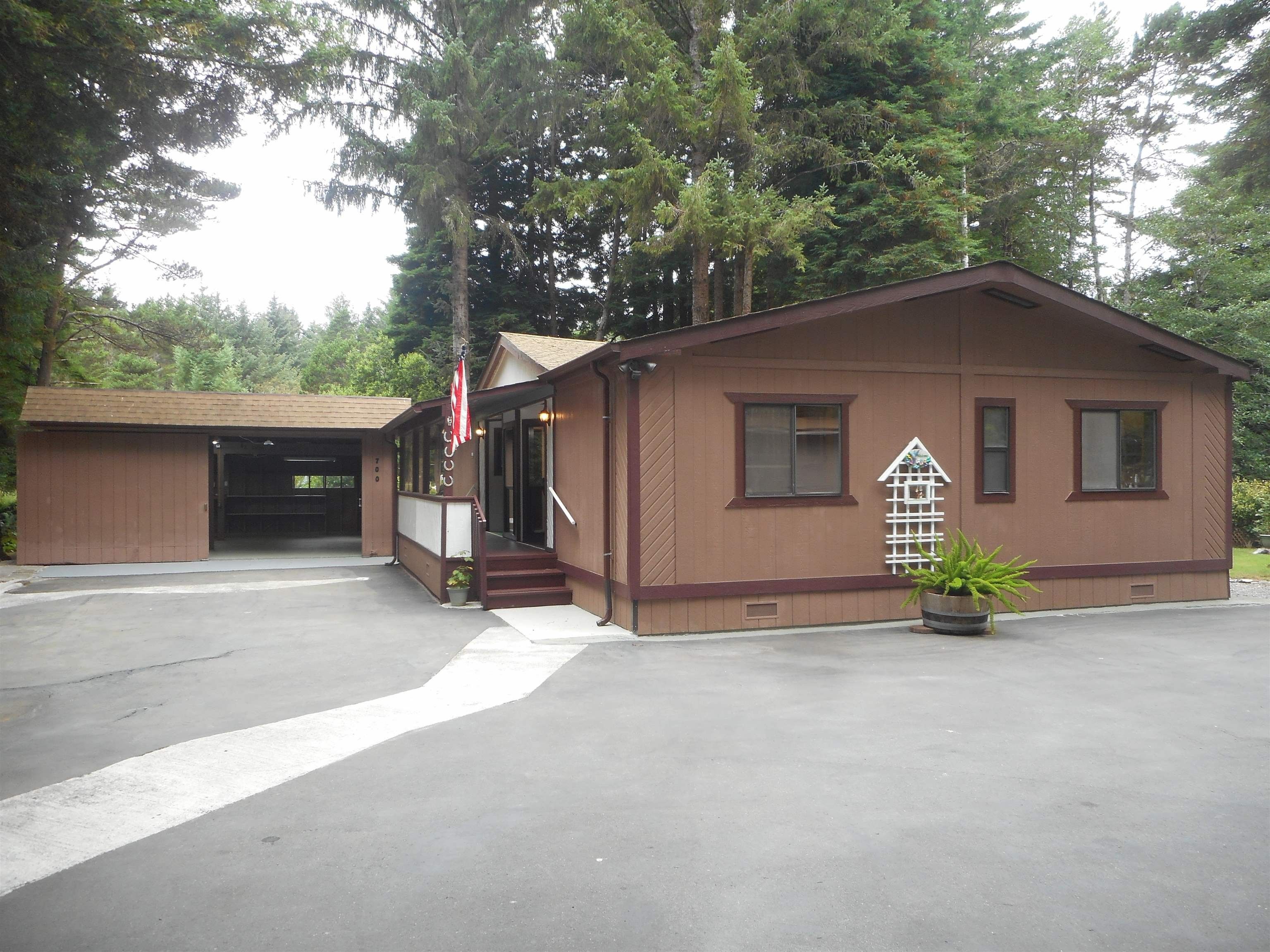 1 acres in Del Norte County, California