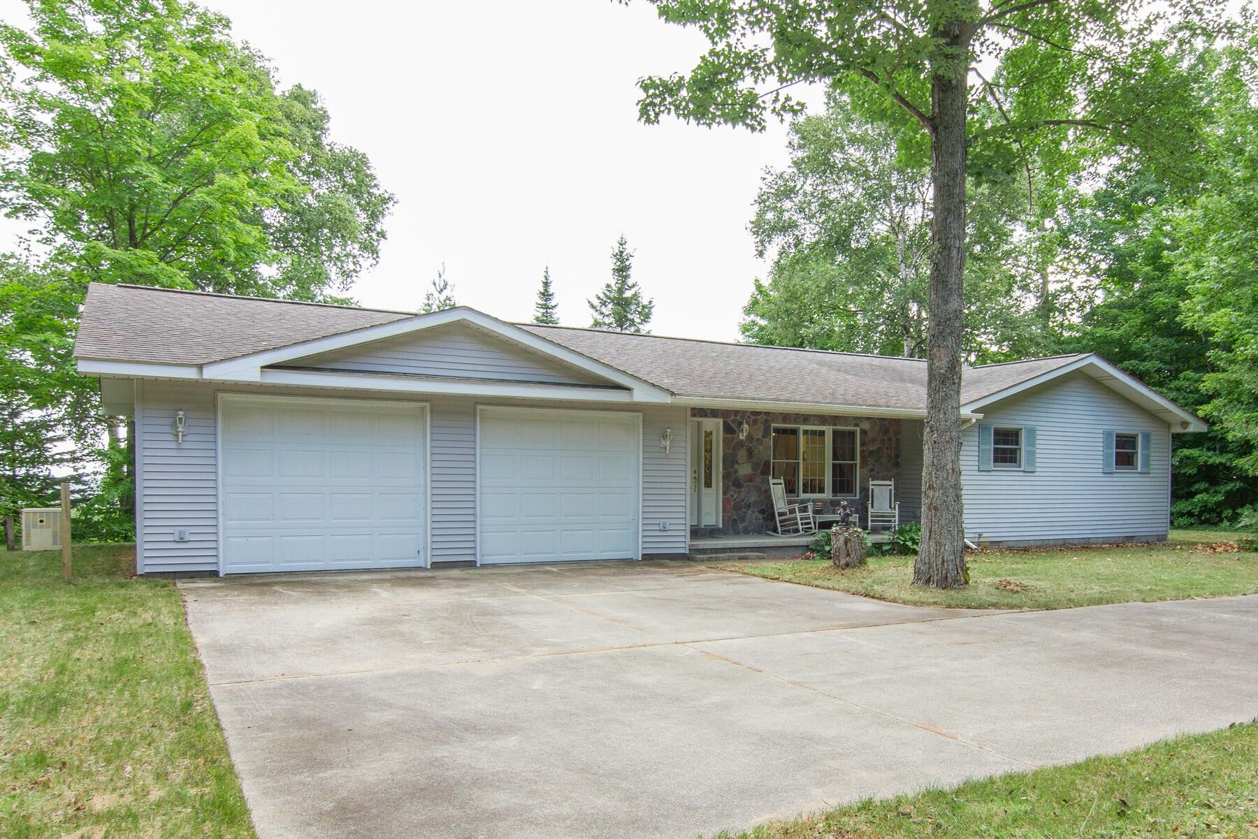 4.1 acres in Mackinac County, Michigan