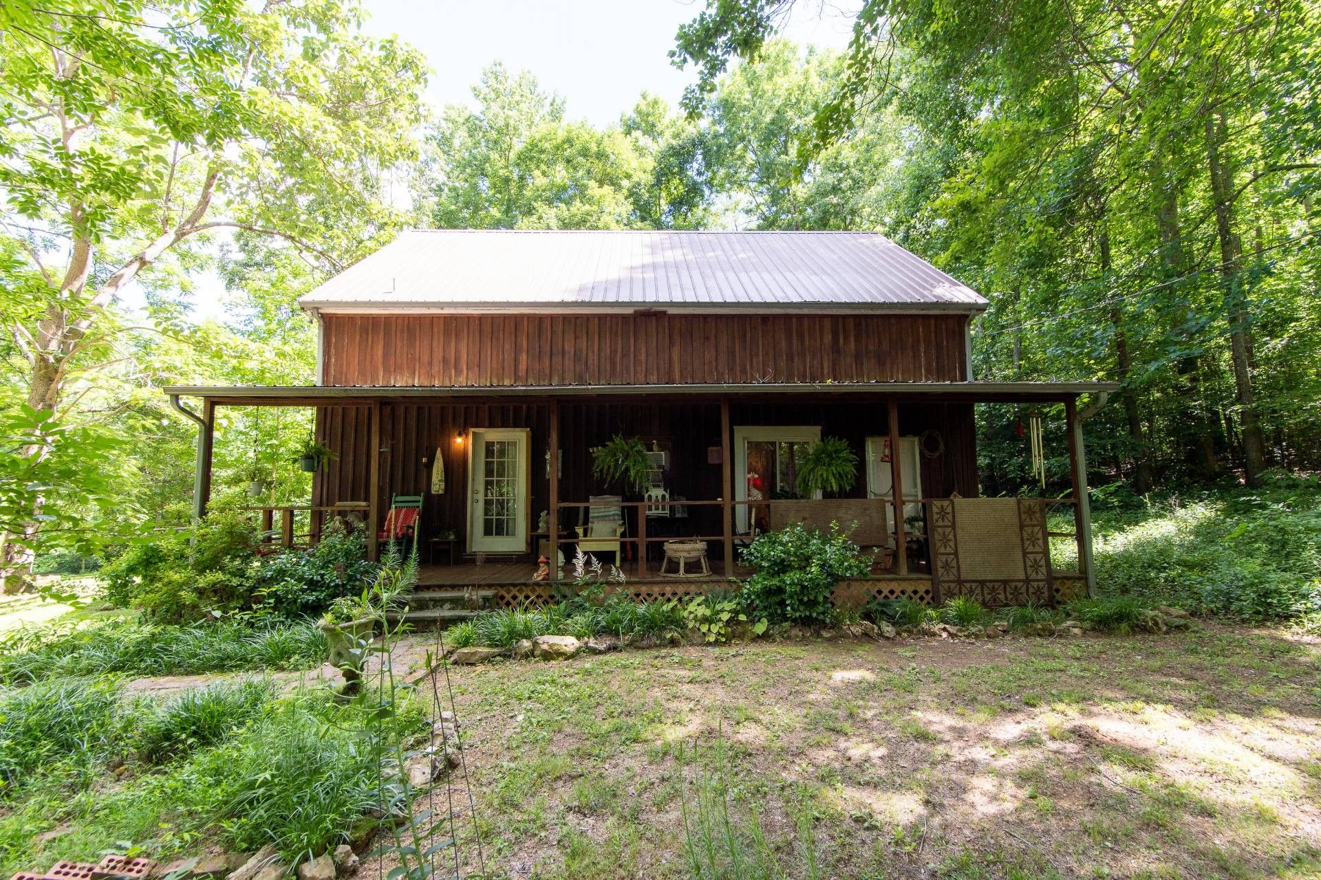 16.73 acres in Wayne County, Tennessee