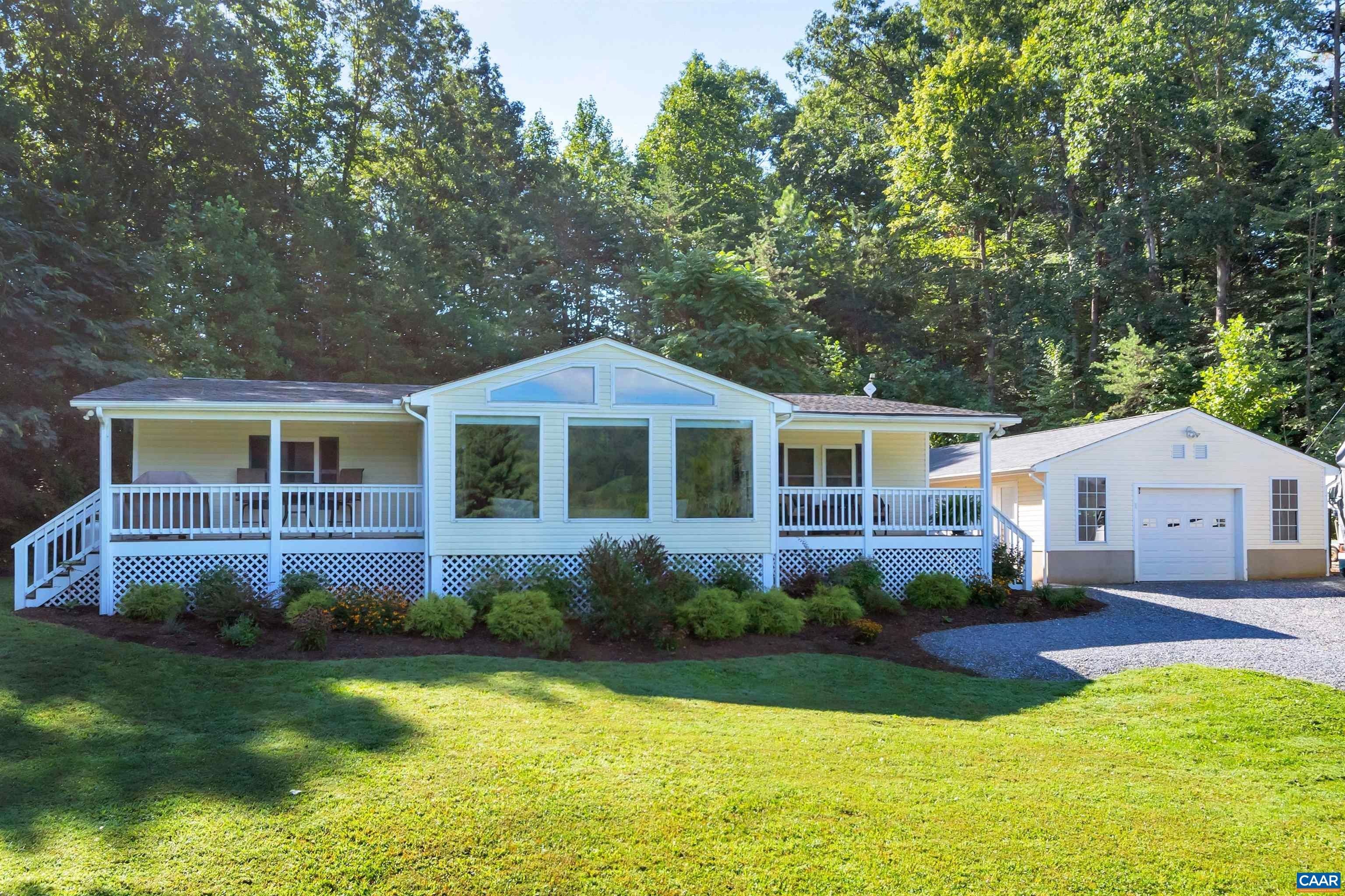 1.9 acres in Nelson County, Virginia