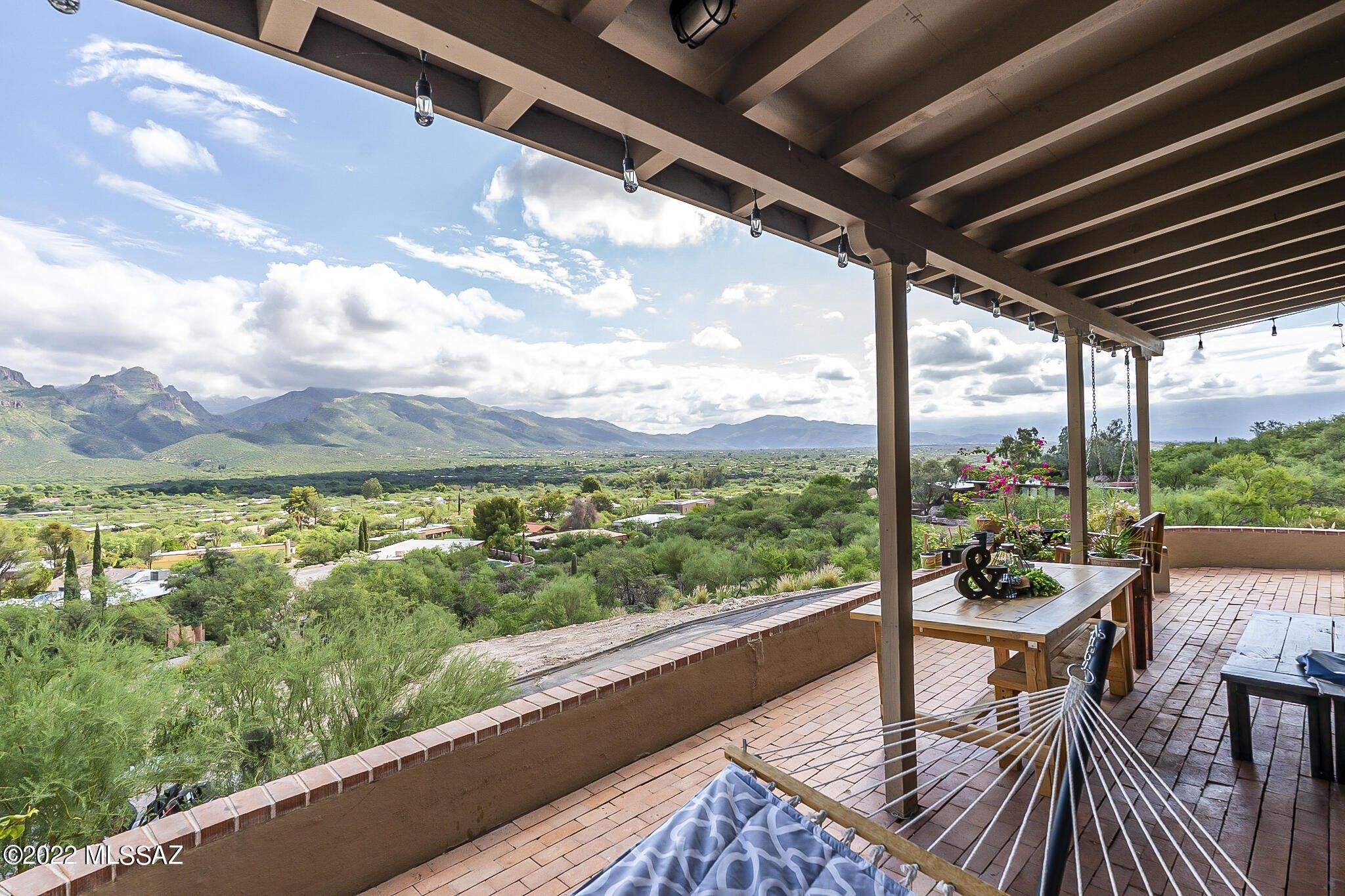 1.38 acres in Pima County, Arizona