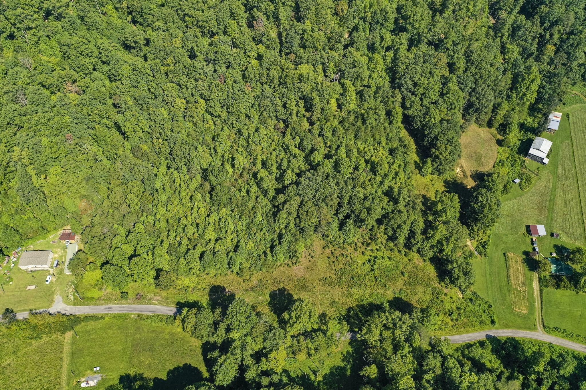 28.35 acres in Hawkins County, Tennessee