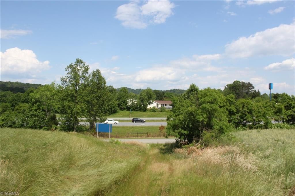 10.62 acres in Yadkin County, North Carolina