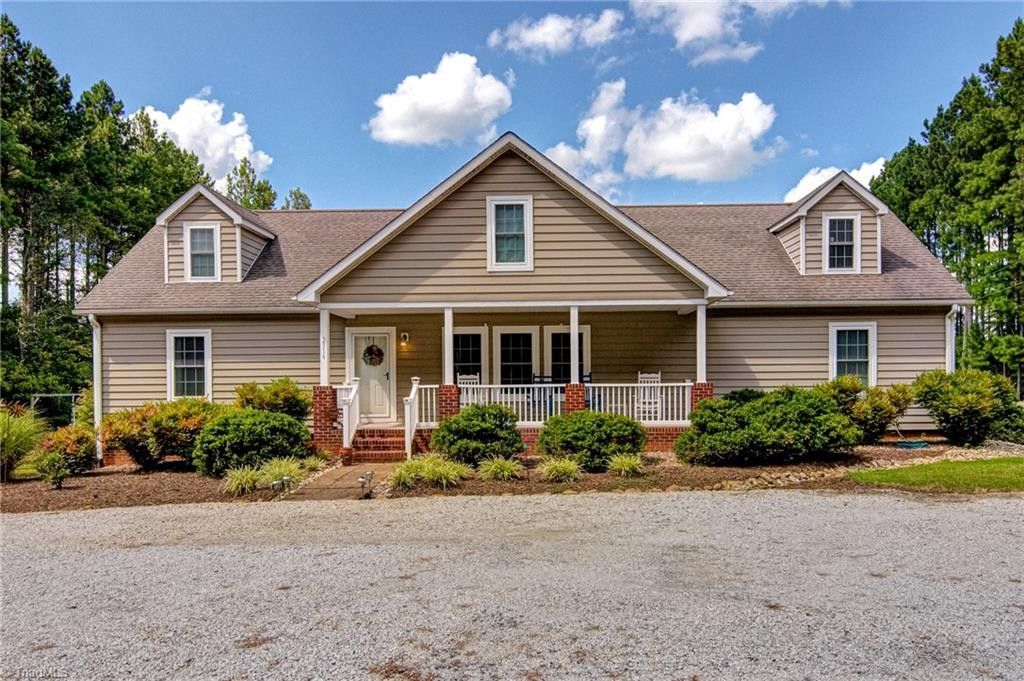 10.09 acres in Yadkin County, North Carolina