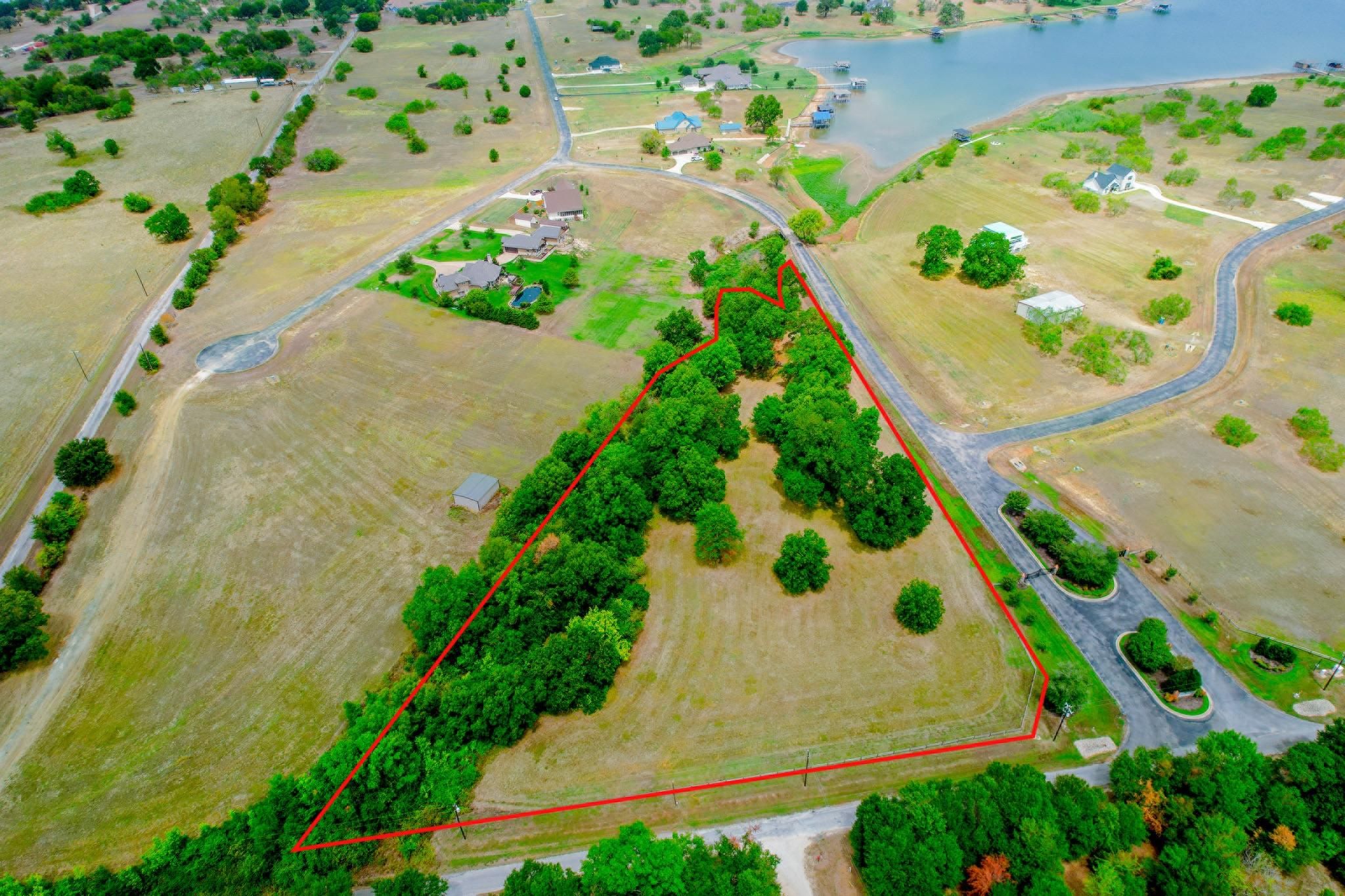 3.78 acres in Navarro County, Texas