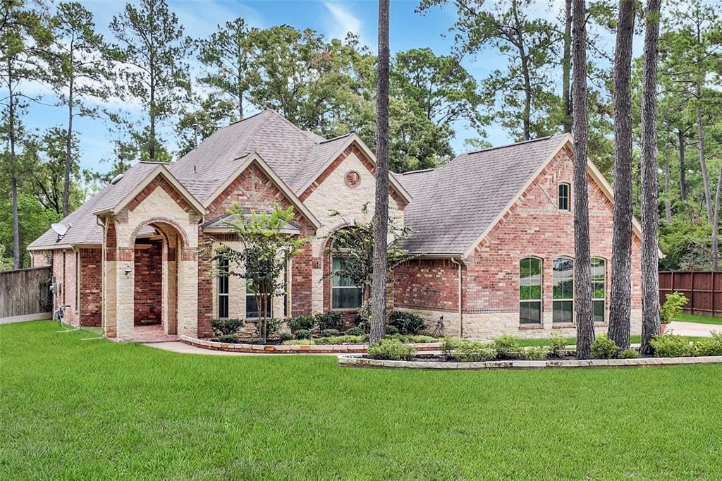 1.11 acres in Montgomery County, Texas