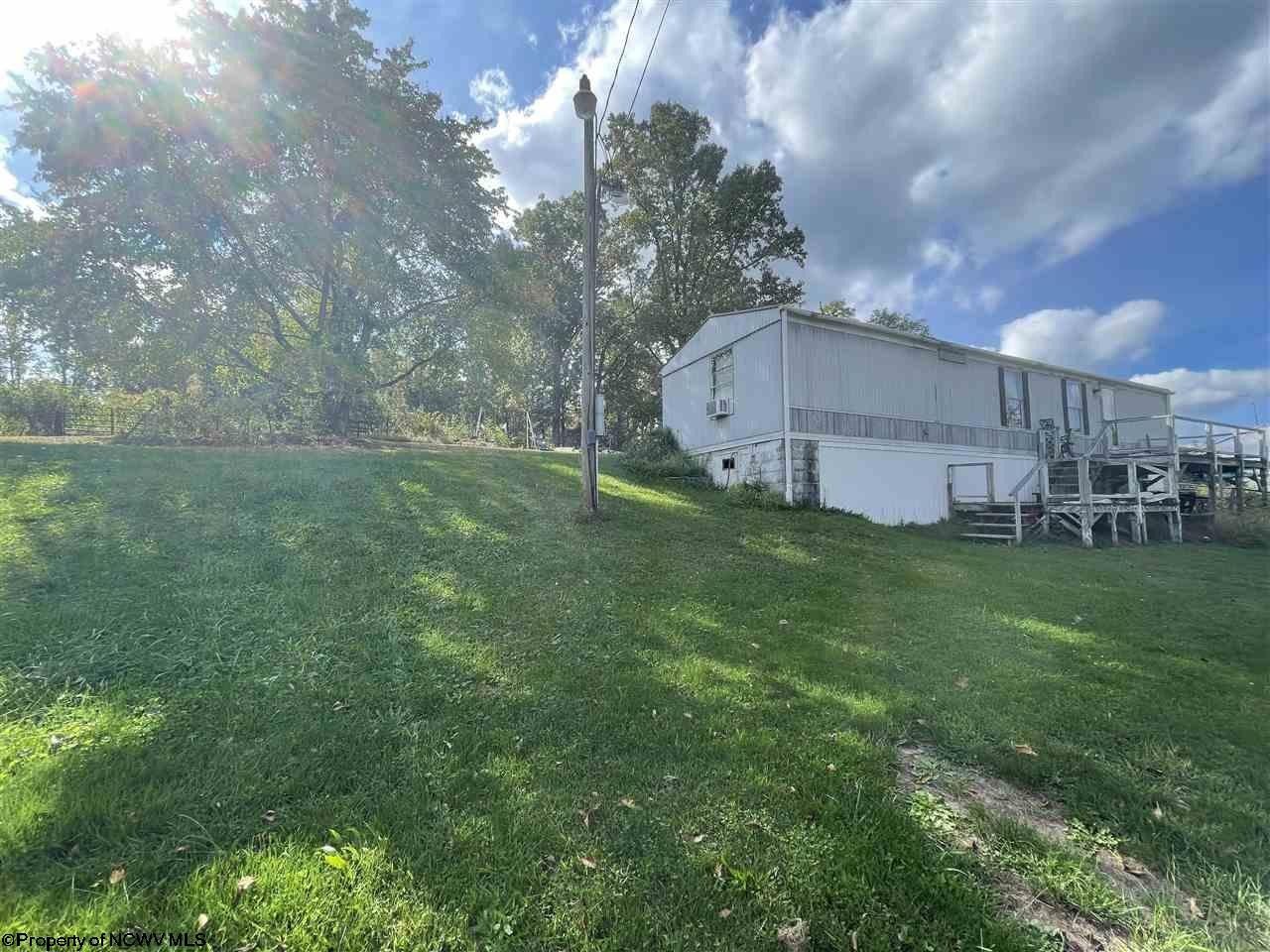 2 acres in Marion County, West Virginia