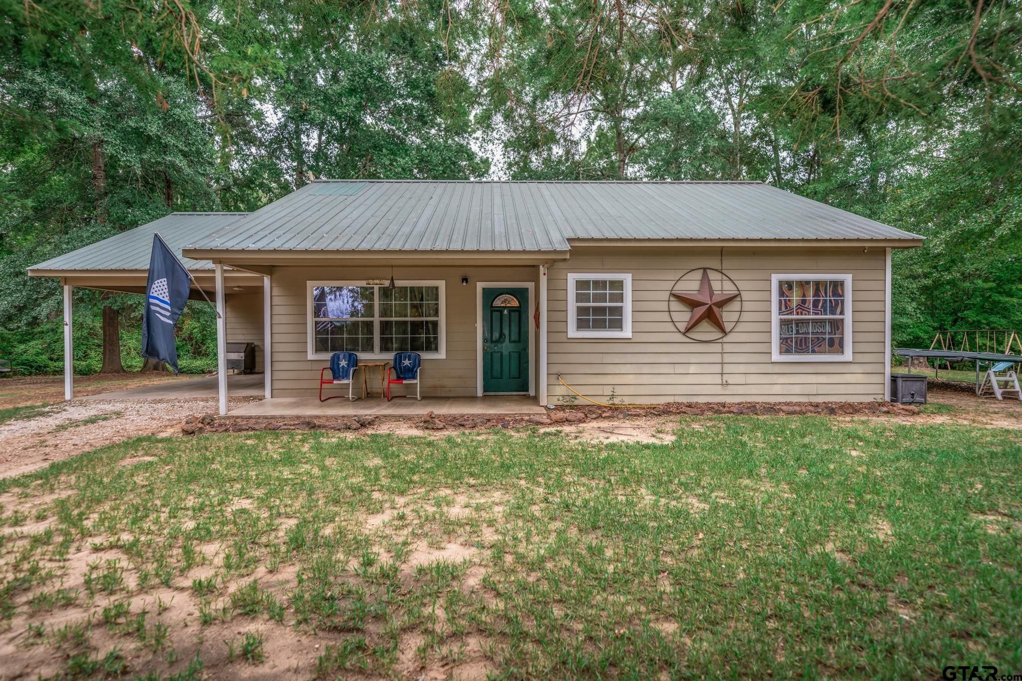 5.71 acres in Cherokee County, Texas