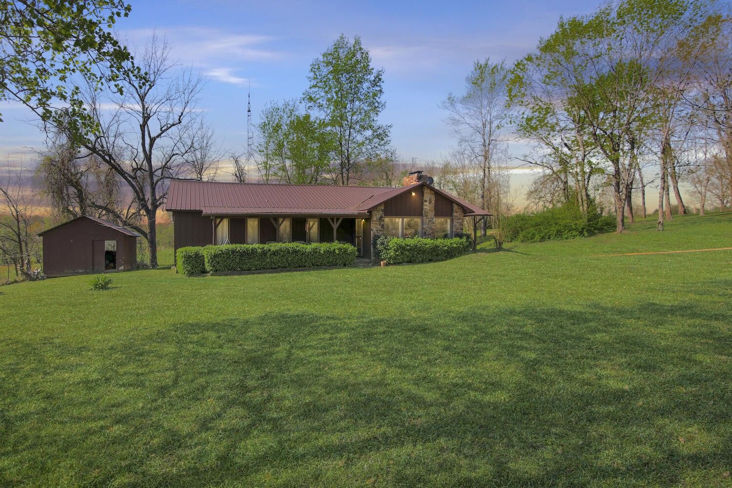 69 acres in Oregon County, Missouri