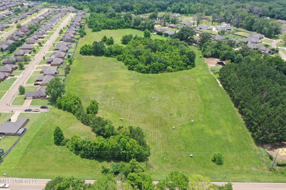 18.5 acres in Rankin County, Mississippi