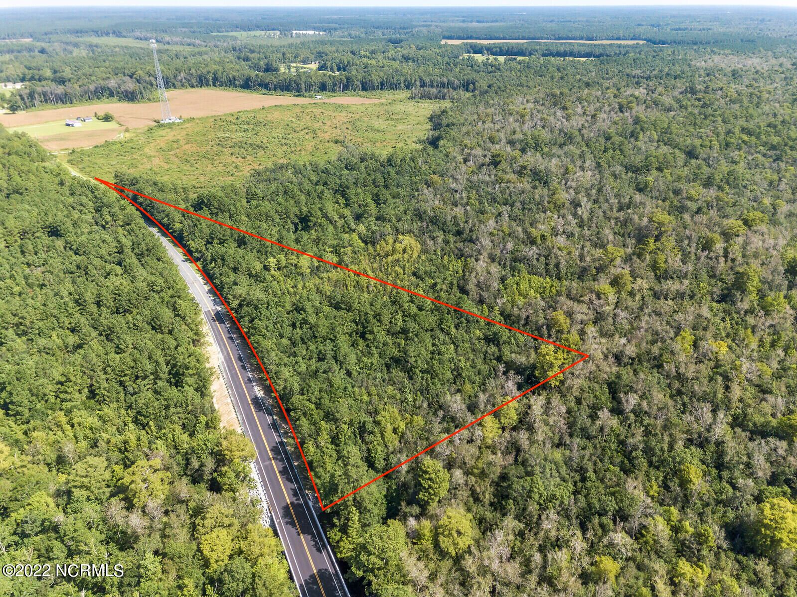 7.6 acres in Onslow County, North Carolina