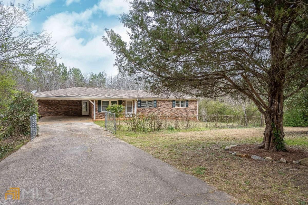 0.6 acres in Paulding County,