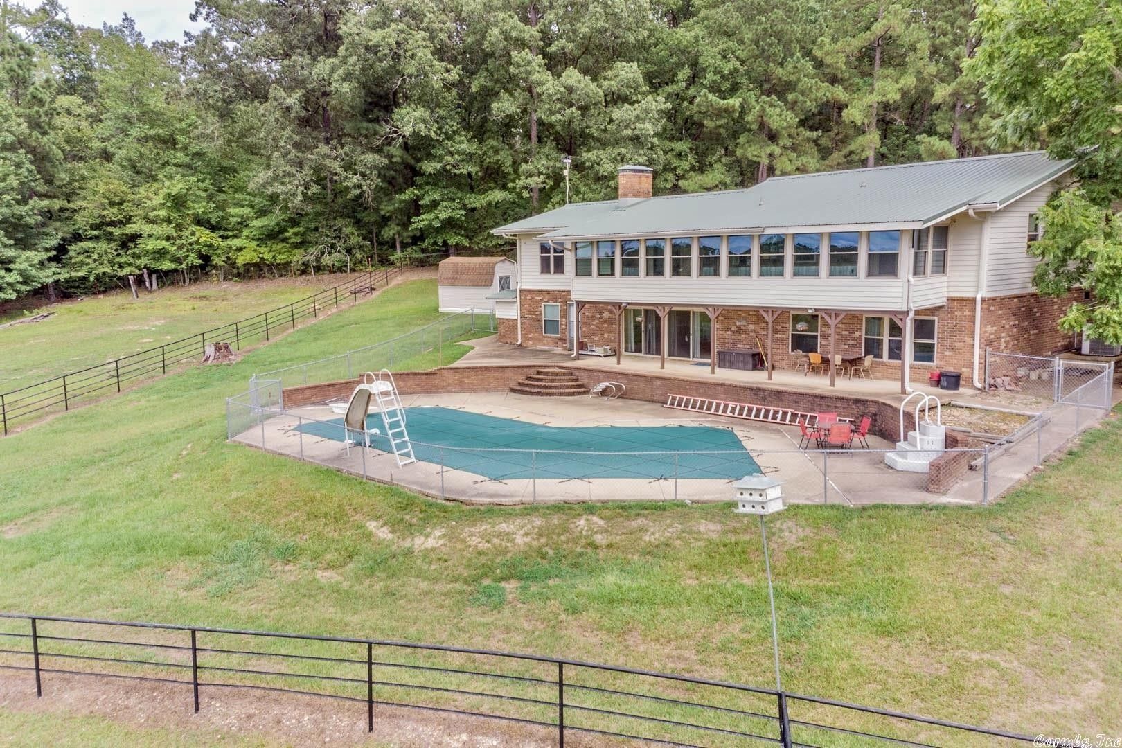 156.76 acres in Hot Spring County, Arkansas