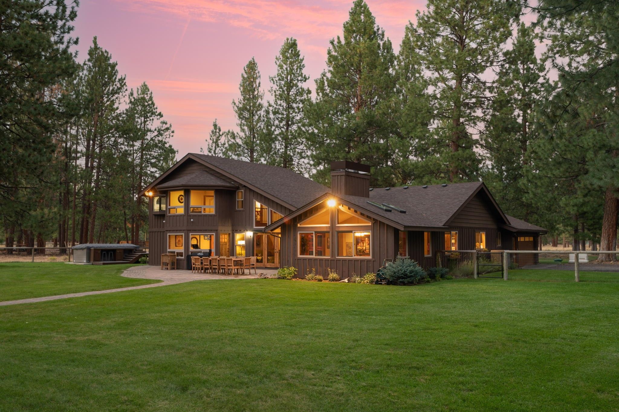 10.19 acres in Deschutes County, Oregon